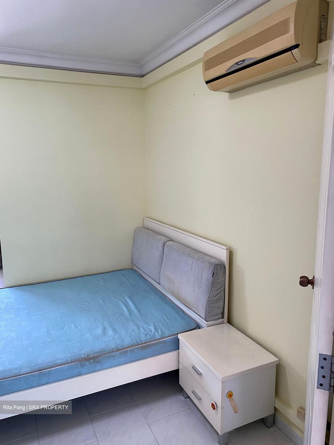 Yung Ping Road (Jurong West), HDB 4 Rooms #506841941
